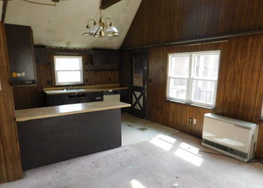 Lamont Way, Tobyhanna, PA 18466, Foreclosure Call 3BD / 1BH