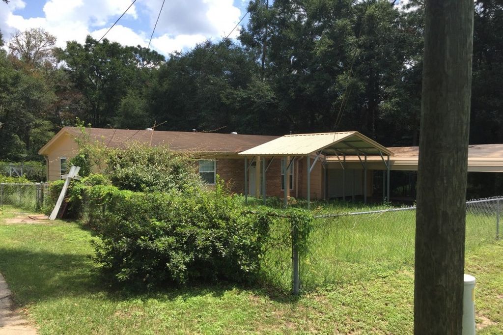 Shelfer Rd, Tallahassee, FL 32305, Foreclosure 58,600 3BD / 2BH