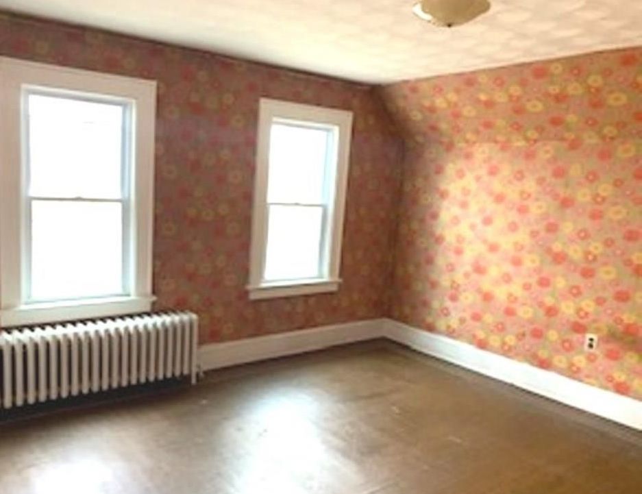 Spruce Ln, Ansonia, CT 06401, Foreclosure 130,000 2BD / 1.5BH Foreclosure Listing 29805772