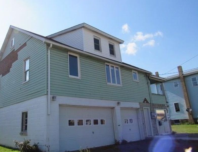 S Center Ave, Somerset, PA 15501, Foreclosure Call 2BD / 1BH