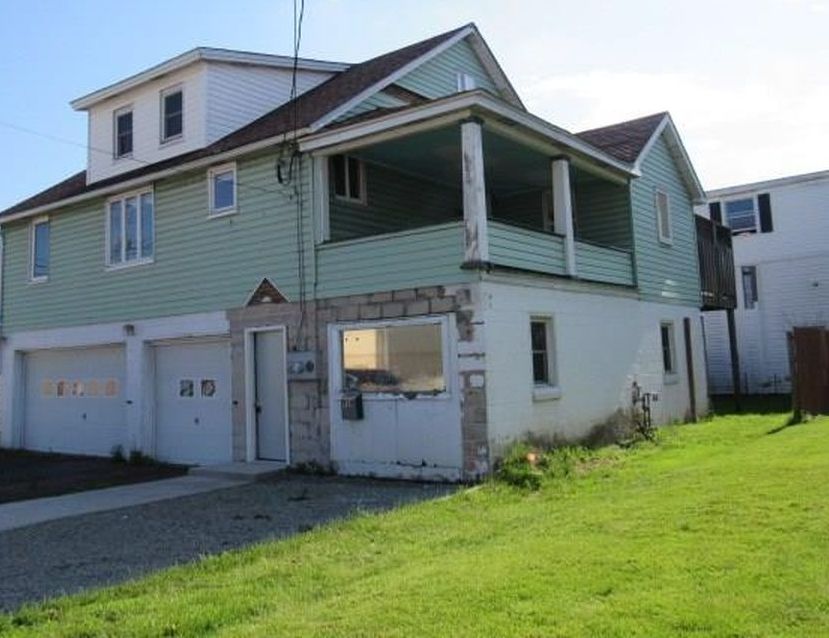 S Center Ave, Somerset, PA 15501, Foreclosure 15,000 2BD / 1BH Foreclosure Listing 29818616