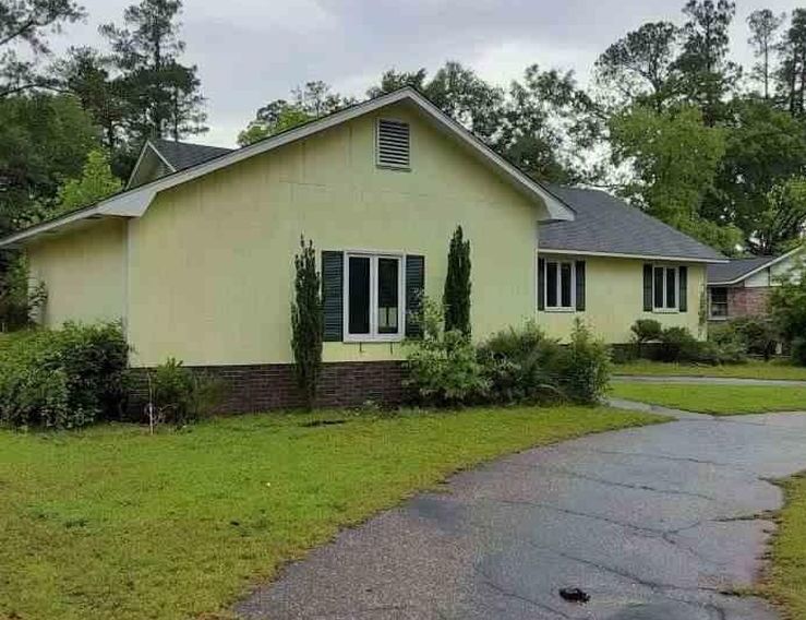 Lombardy St, Marion, SC 29571, Foreclosure 97,977 3BD / 2BH