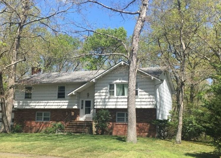 Butterfly Rd, Jackson, NJ 08527, Foreclosure 191,000 4BD / 2BH