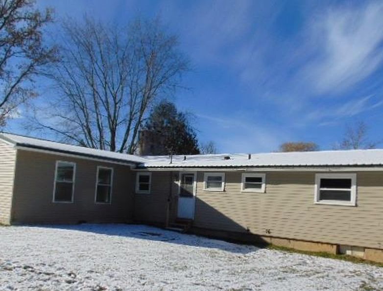 N Vandecar Rd, Farwell, MI 48622, Foreclosure 50,000 3BD / 1BH