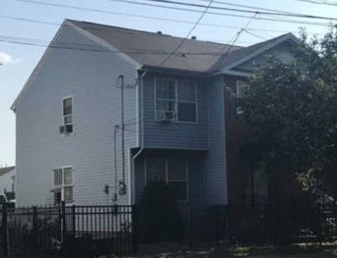 16th Ave, Newark, NJ 07103, Foreclosure 100,000 3BD / 2BH