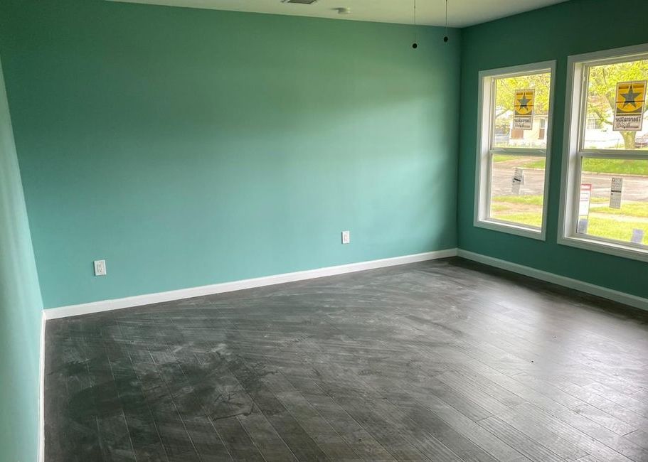 Desoto Ave, Ypsilanti, MI 48198, Foreclosure 82,698 3BD / 2BH