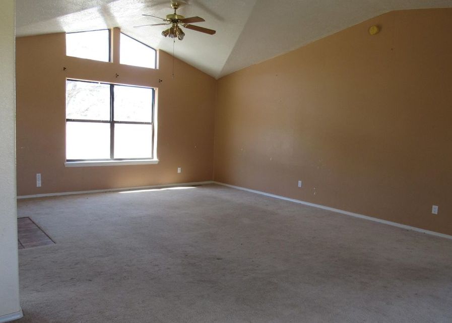 Road 2391, Aztec, NM 87410, Foreclosure 255,000 3BD / 2BH