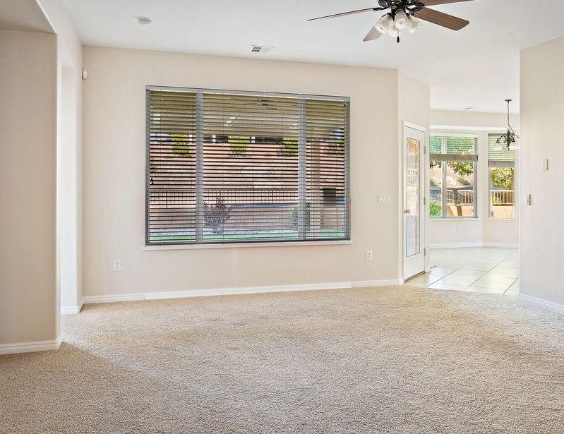 S Ambassador Dr, Saint UT 84790, Foreclosure 290,000 2BD