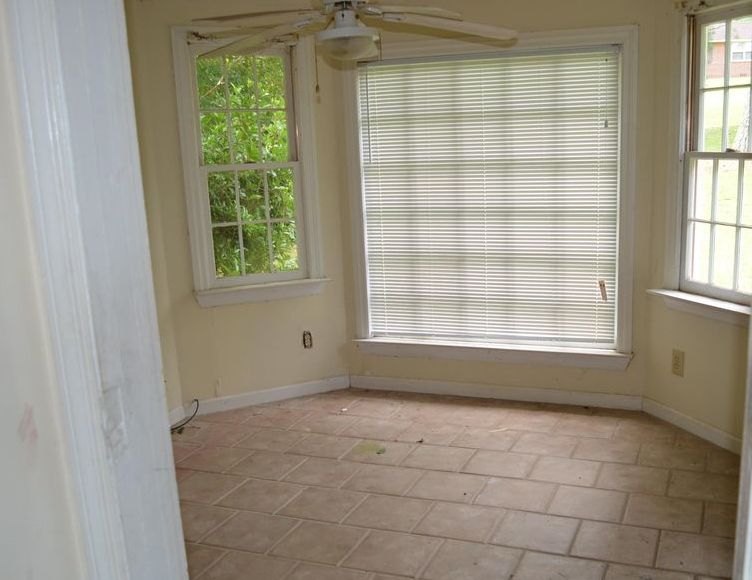 Woodridge Dr, Macon, GA 31204, Foreclosure 52,500 2BD / 2BH