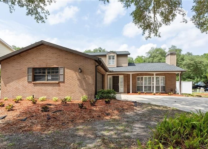 Dellbrook Dr, Tampa, FL 33624, Foreclosure 10,100 4BD / 4BH