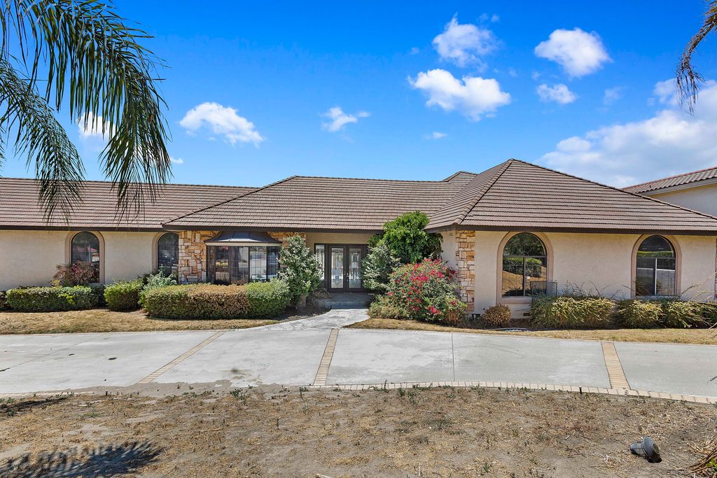 Cliff Rd, Upland, CA 91784, Foreclosure 899,900 4BD / 4BH Foreclosure Listing 29838985