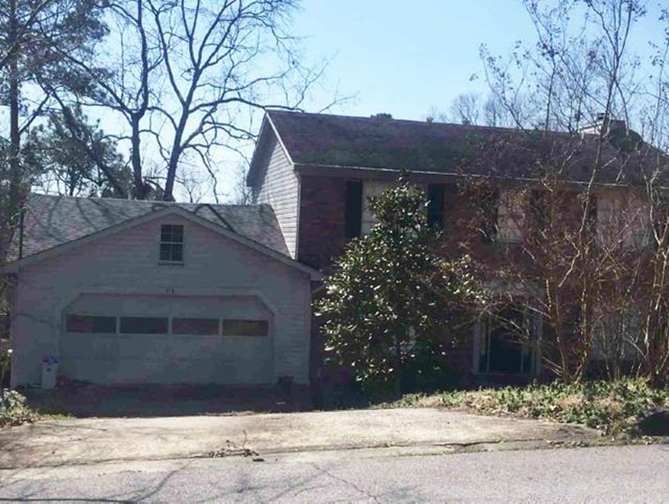 Apache Pass, Anniston, AL 36206, Foreclosure 102,600 4BD / 2.5BH