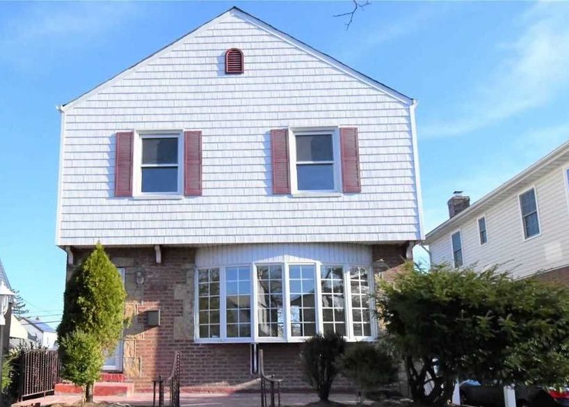 222nd St, Cambria Heights, NY 11411, Foreclosure 539,900 3BD / 1BH