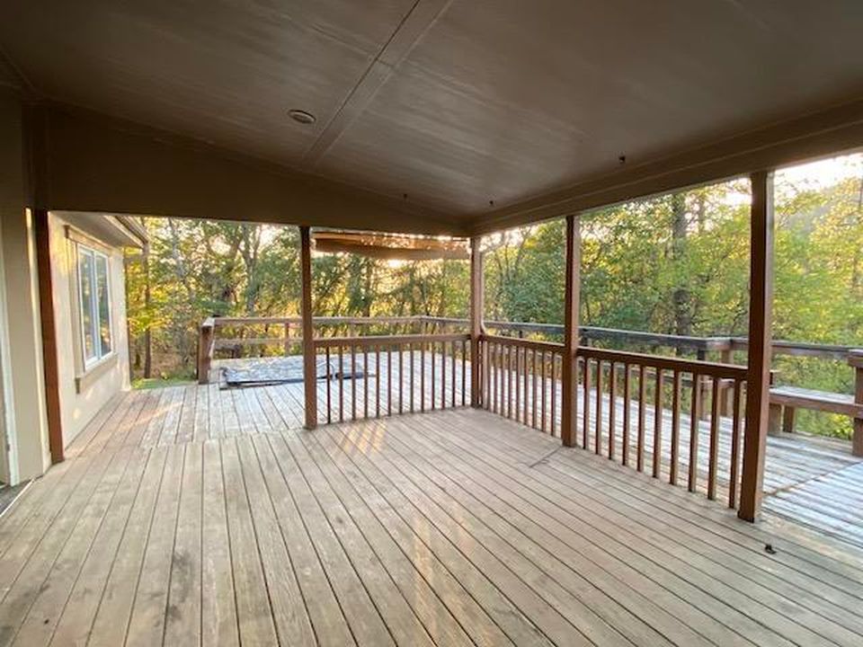 Keen Rd, Grants Pass, OR 97527, Foreclosure 256,500 3BD / 2BH