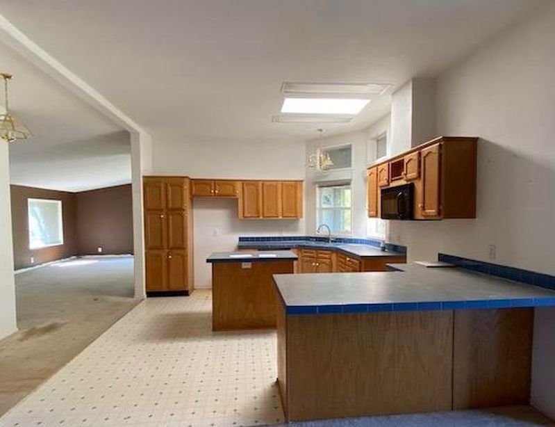 Keen Rd, Grants Pass, OR 97527, Foreclosure 256,500 3BD / 2BH