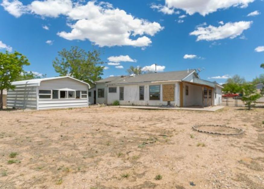 Apache Loop Sw, Rio Rancho, NM 87124, Foreclosure 109,600 3BD