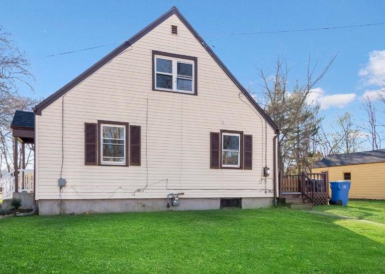 Hartland St, Hartford, CT 06112, Foreclosure 184,900 4BD / 2BH