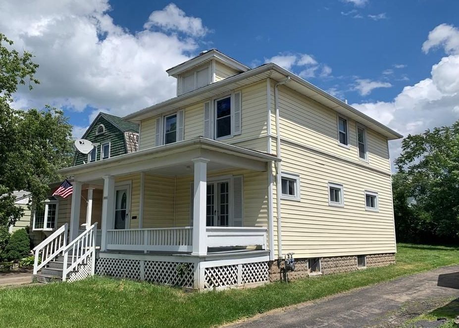 Macklem Ave, Niagara Falls, NY 14305, Foreclosure 43,000 3BD / 1BH