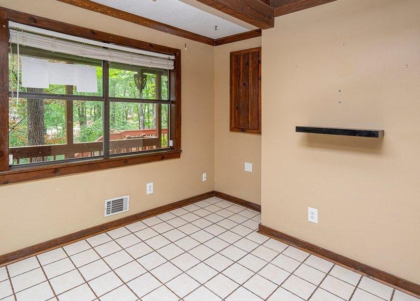 Woodbridge Way, Evans, GA 30809, Foreclosure 356,000 3BD / 2BH