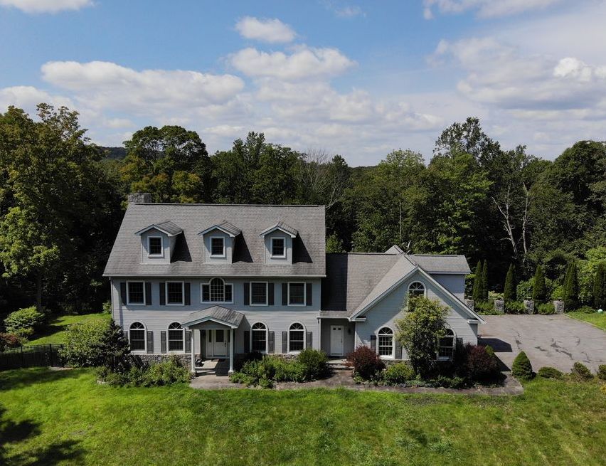 Estates Dr, Ossining, NY 10562, Foreclosure 625,000 4BD / 3.5BH Foreclosure Listing 29860895