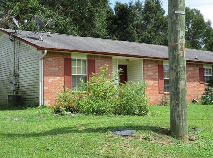 Chantilly Way, Milton, FL 32583, Foreclosure 823,900 3BD / 2BH