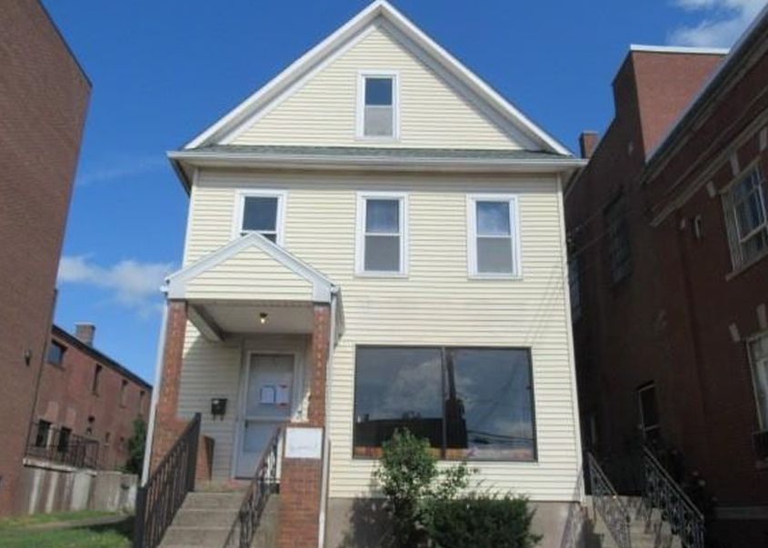 Washington St, Middletown, CT 06457, Foreclosure 70,000 3BD / 3BH