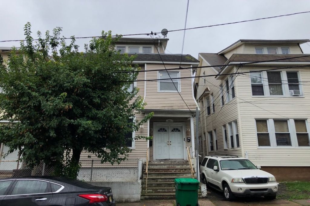 Rose Ter, Newark, NJ 07108, Foreclosure 95,400 6BD / 3BH