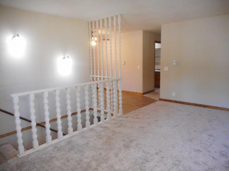 Eddy Ln, Eau Claire, WI 54703, Foreclosure 185,000 3BD / 1BH