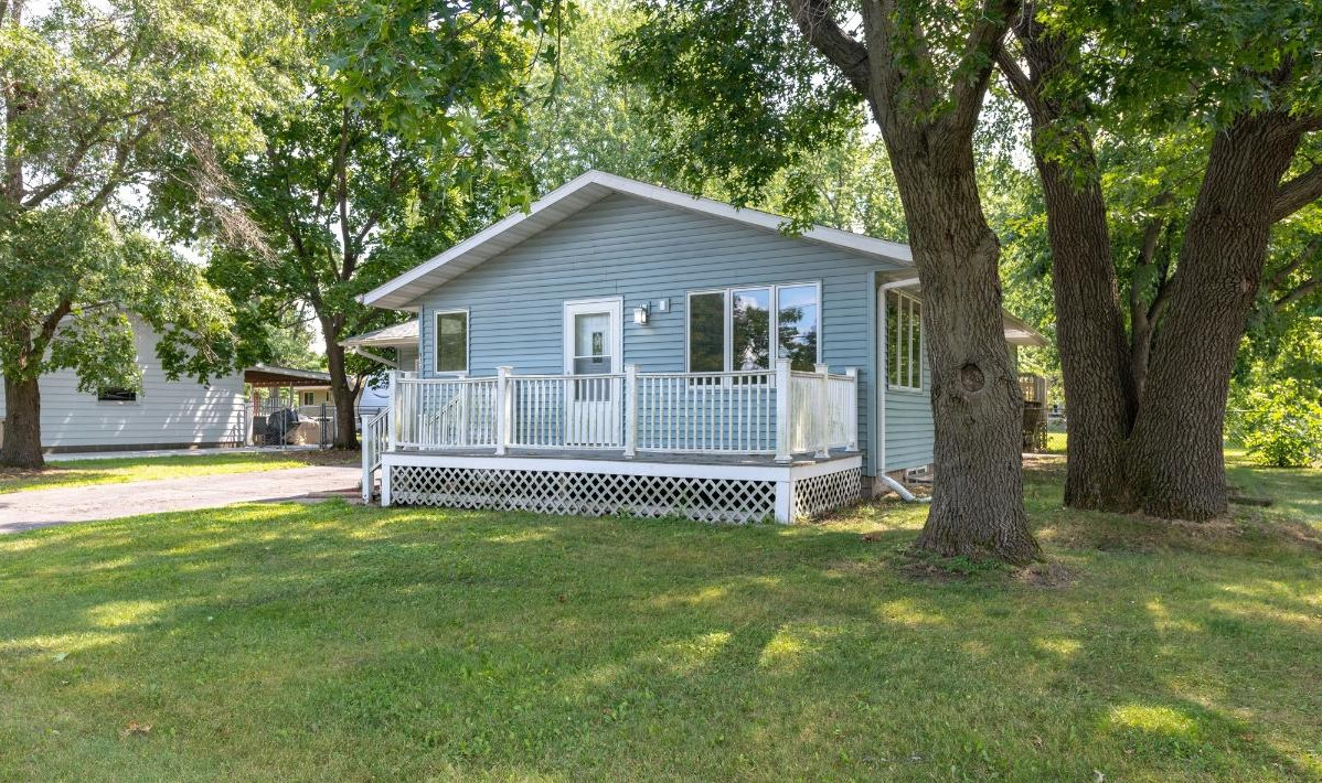 Eddy Ln, Eau Claire, WI 54703, Foreclosure 185,000 3BD / 1BH