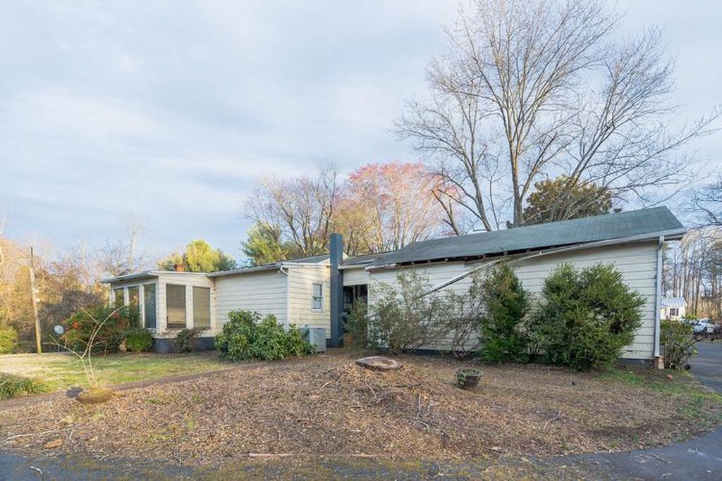 River Rd W, Goochland, VA 23063, Foreclosure 147,900 3BD / 3BH