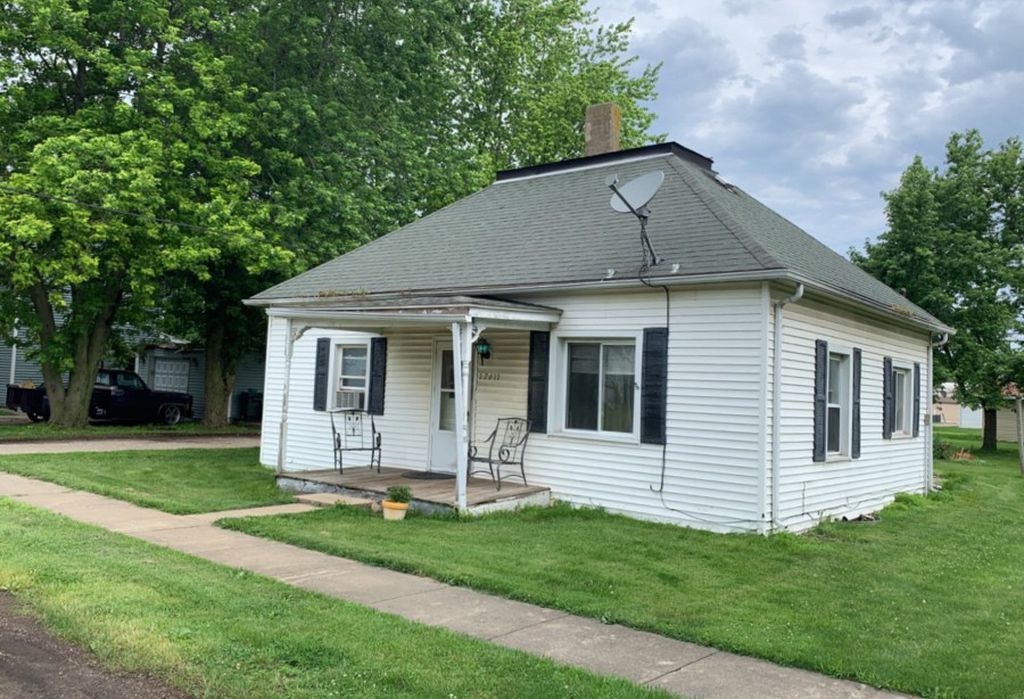 W Hanna St, Hanna City, IL 61536, Foreclosure 39,900 2BD / 1BH Foreclosure Listing 29866531