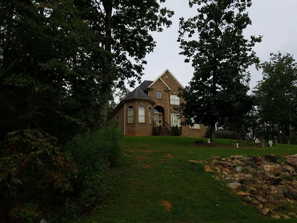 Lakeview Dr, Pinson, AL 35126, Foreclosure 213,300 4BD / 3.5BH Foreclosure Listing 29869055