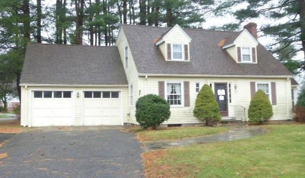 Granville Rd, Westfield, MA 01085, Foreclosure 450,538 3BD / 3BH