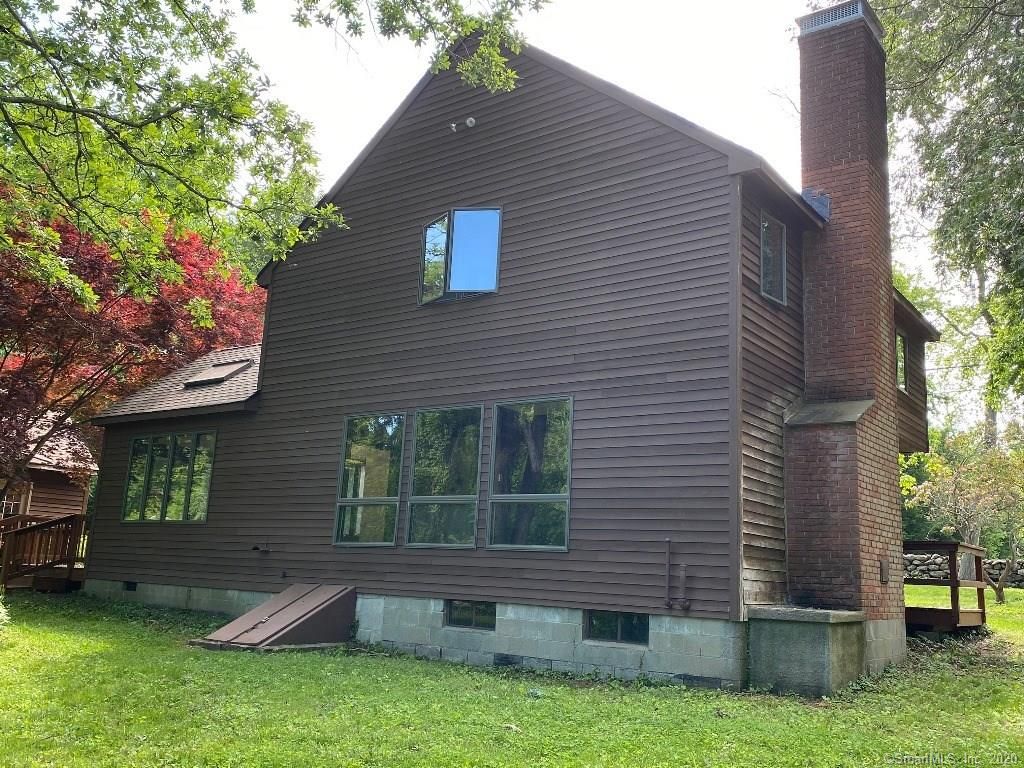 Horse Fence Hill Rd, Southbury, CT 06488, Foreclosure 165,000 2BD