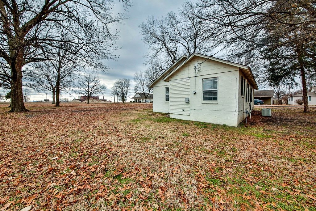 Adams St, Wilson, AR 72395, Foreclosure 65,000 2BD / 1BH