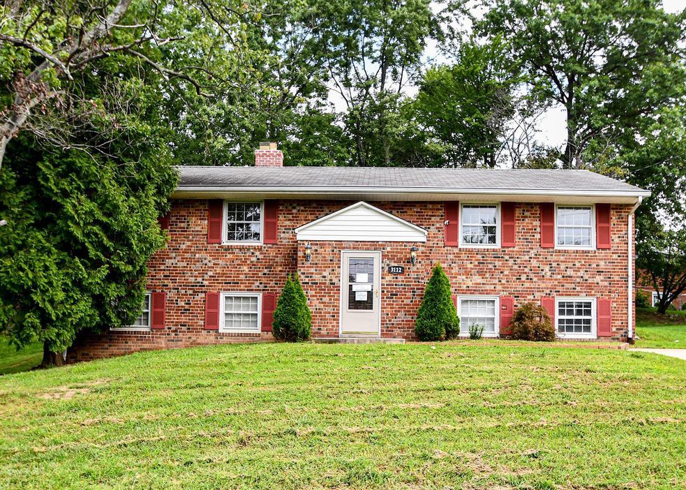 Cordoba St, Silver Spring, MD 20904, Foreclosure 425,900 4BD / 3BH