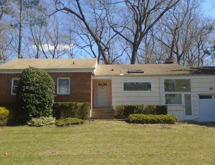 Wood Hollow Ln, New Rochelle, NY 10804, Foreclosure 559,900 3BD