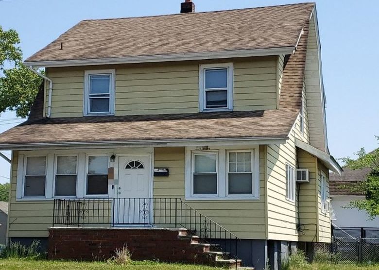 Chamberlain Ave, Paterson, NJ 07502, Foreclosure 439,300 4BD / 2BH