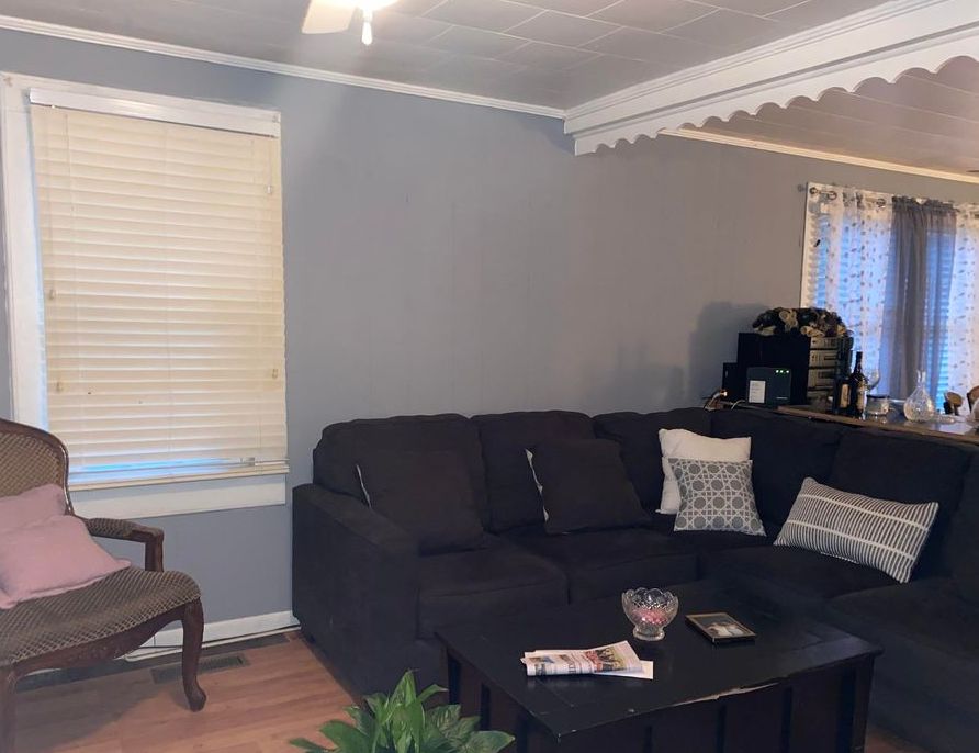 Rayburn Ave, Guntersville, AL 35976, Foreclosure 79,000 2BD / 2BH