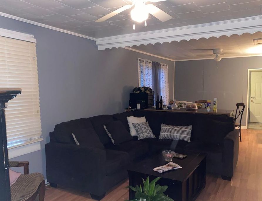 Rayburn Ave, Guntersville, AL 35976, Foreclosure 79,000 2BD / 2BH