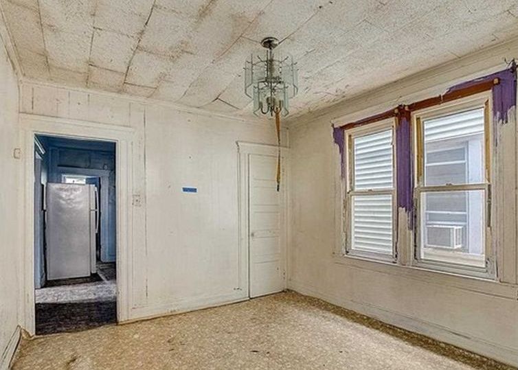 Waverly Pl, South Orange, NJ 07079, Foreclosure 350,000 4BD / 2BH