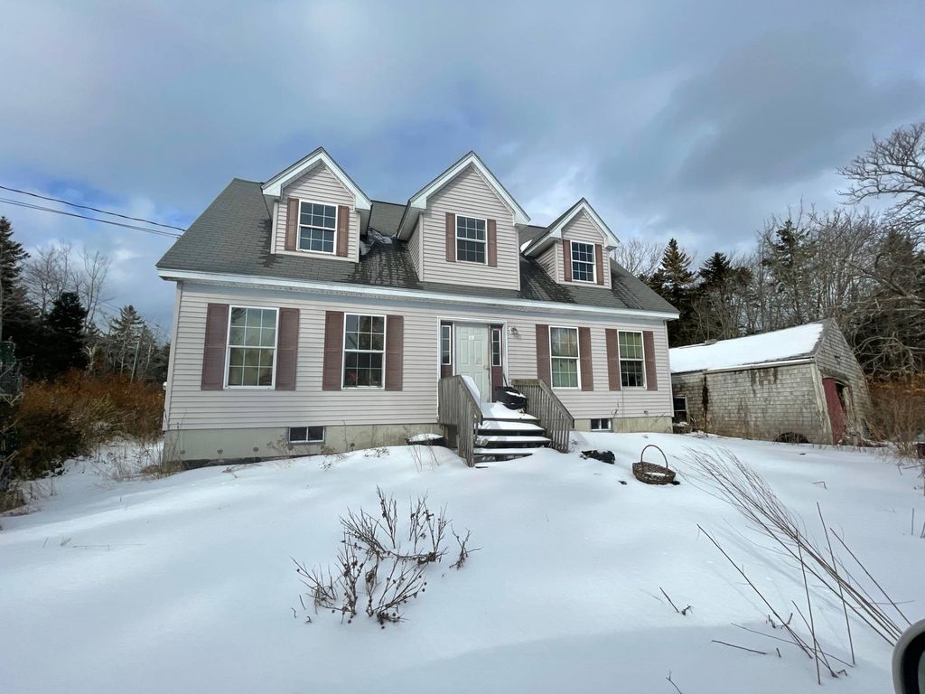 Wallston Rd, Tenants Harbor, ME 04860, Foreclosure 235,100 3BD