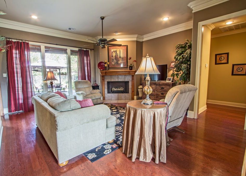 S Saint Blaise Ln, Youngsville, LA 70592, Foreclosure 359,900 4BD