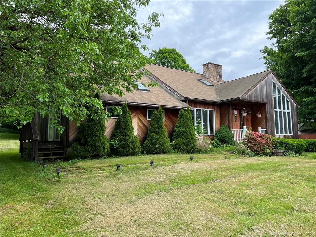 Horton Hill Rd, Naugatuck, CT 06770, Foreclosure 274,900 3BD / 4BH