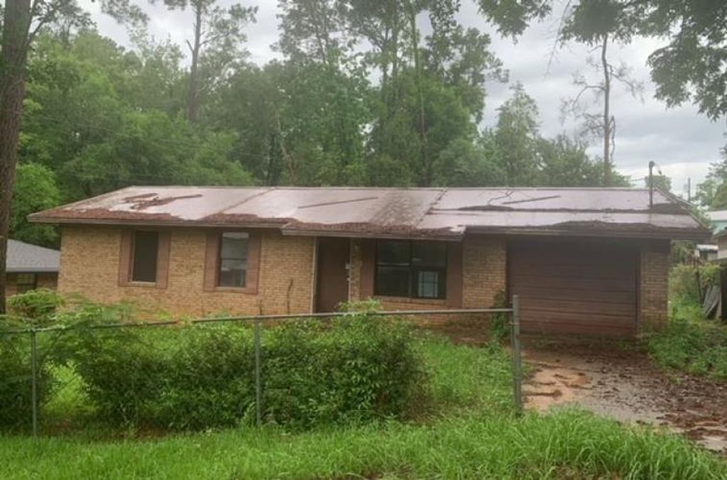 Ivey Dr, Quincy, FL 32351, Foreclosure 79,600 3BD / 1BH