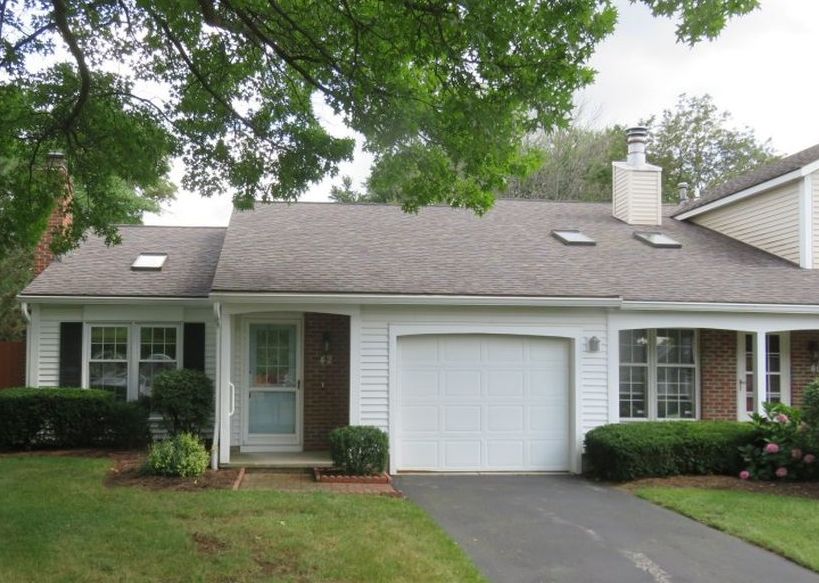 Old Pine Ln, Rochester, NY 14615, Foreclosure 112,900 2BD / 1BH