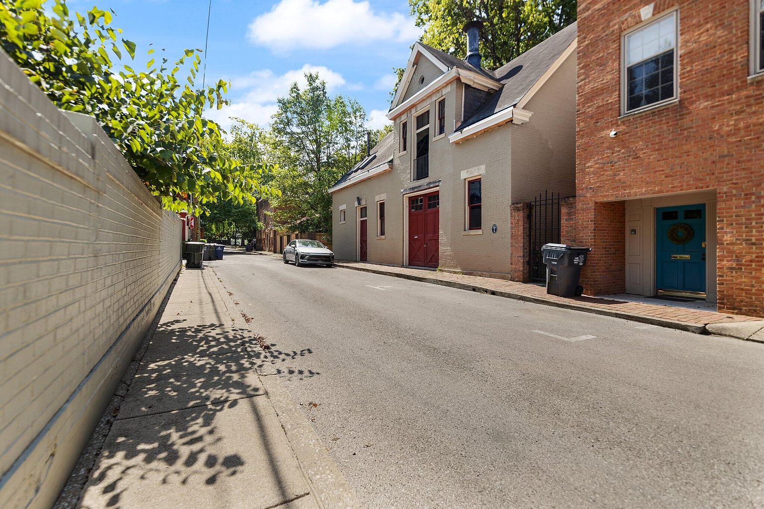 New St, Lexington, KY 40507, Foreclosure 775,000 2BD / 3BH