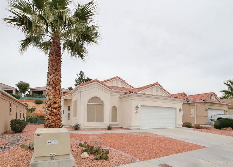 Chalet Dr, Mesquite, NV 89027, Preforeclosure 253,000 3BD / 2BH