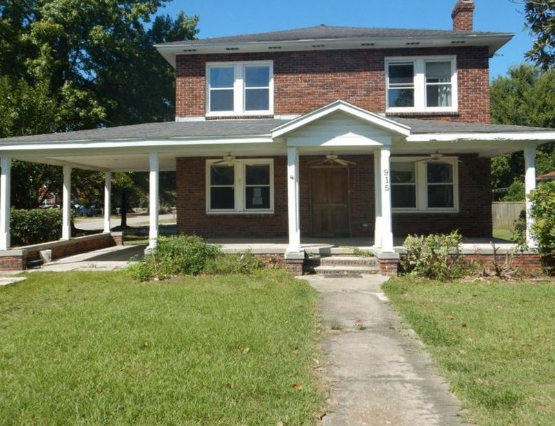 W Palmetto St, Florence, SC 29501, Preforeclosure 191,000 6BD