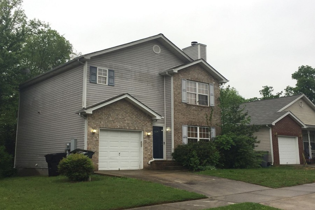 Scotts Creek Trl, Hermitage, TN 37076, Preforeclosure 182,400 3BD